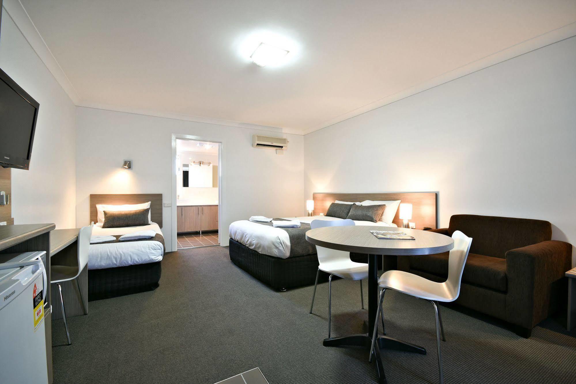Motel The Aberdeen 4*